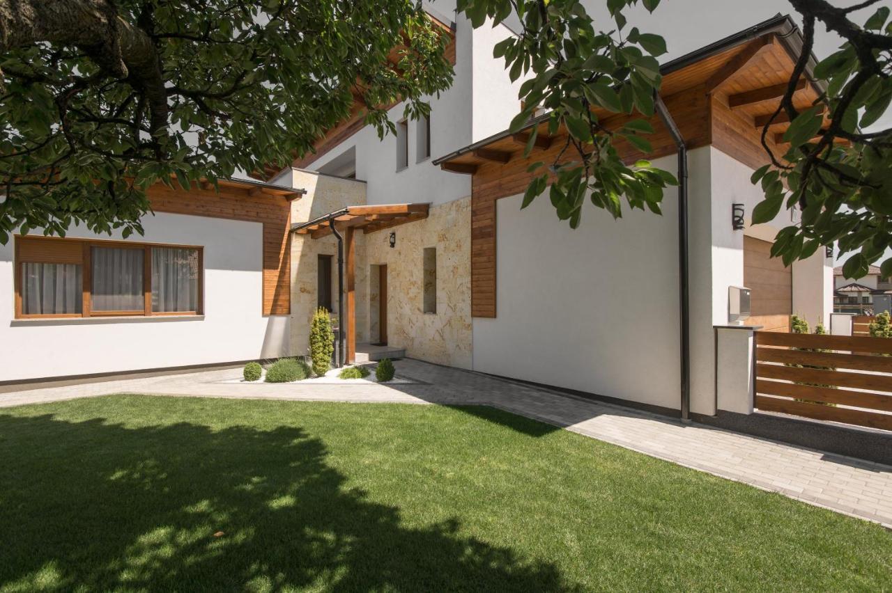 Eszterhaz Villa Balatonkeresztur Exterior photo