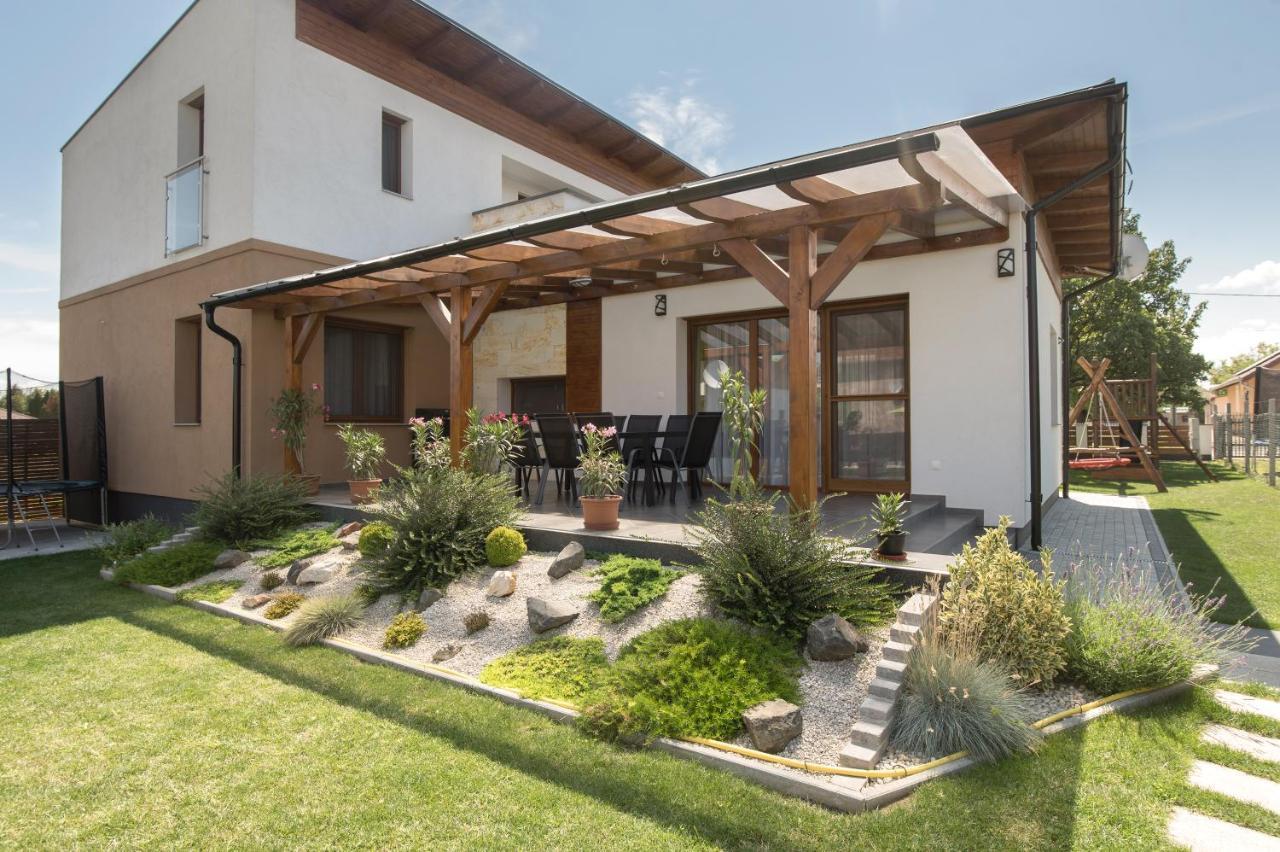 Eszterhaz Villa Balatonkeresztur Exterior photo